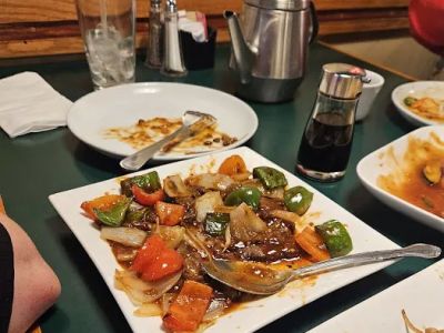 Golden Wok Chinese Restaurant 0