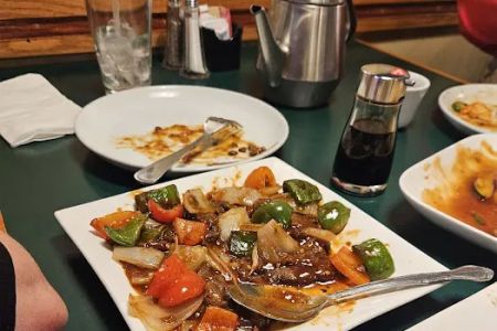 Golden Wok Chinese Restaurant