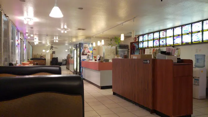 Asian Dining 9