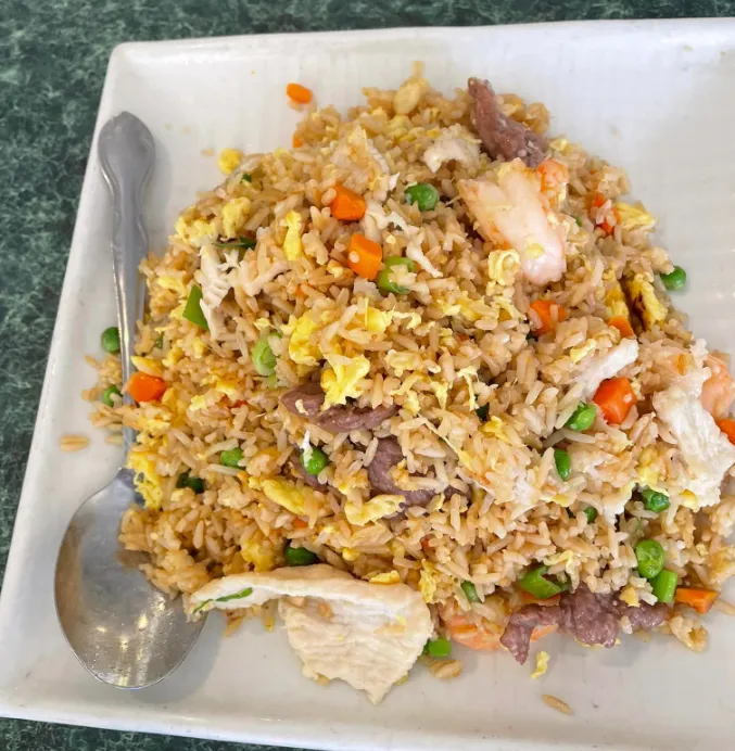 Nee House Chinese Restaurant 6