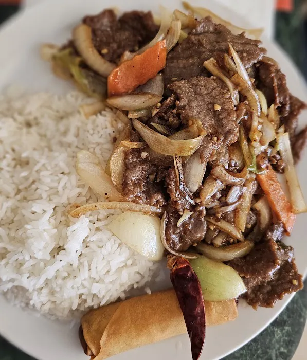 Nee House Chinese Restaurant 4