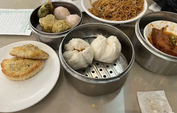 Mekong Palace Dim Sum Chinese Restaurant 7