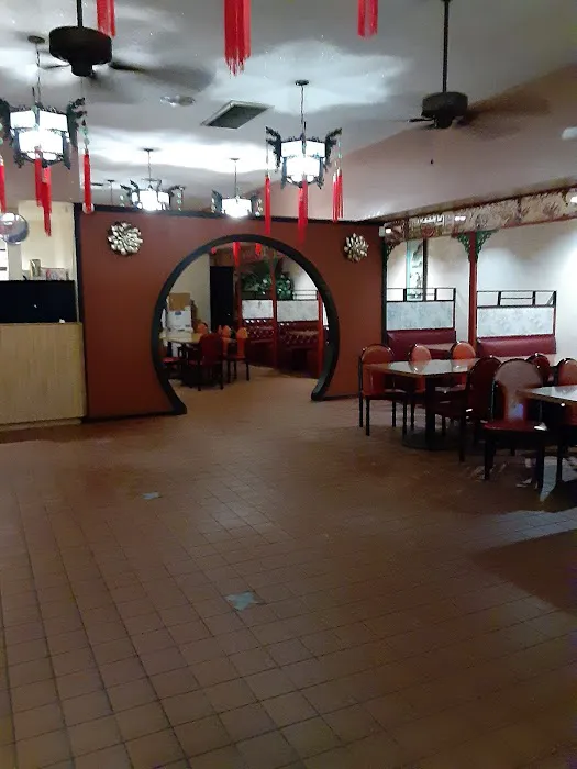 Lim's Chinese Restaurant 6