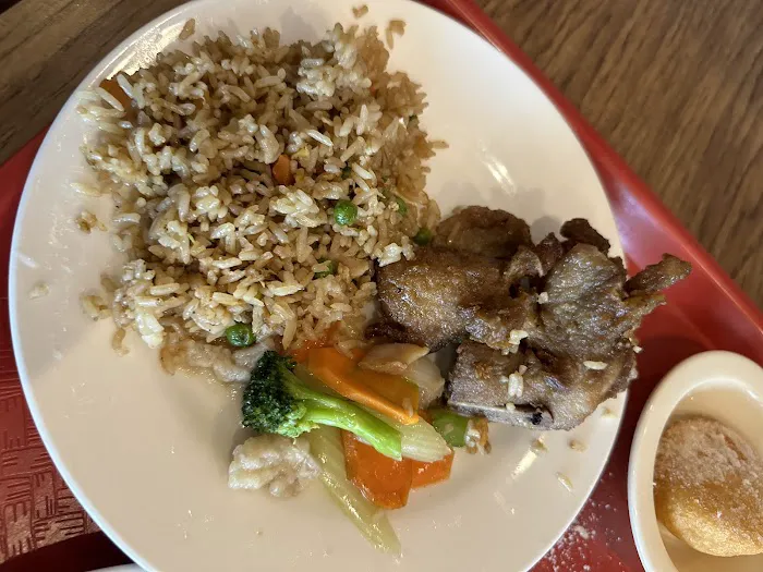 Lim's Chinese Restaurant 8