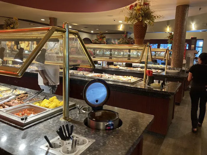 Lin's Grand Buffet 5