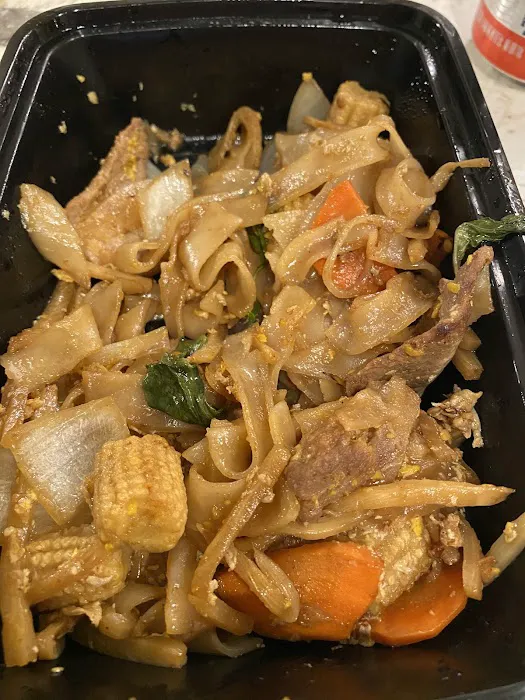 Authentic Thai Kitchen 8