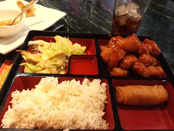 Eest Asian Bistro 5