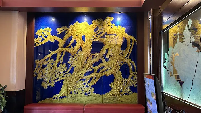 Lin's Grand Buffet 1
