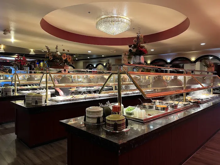 Lin's Grand Buffet 5