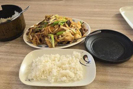 Uncle Qwik Chinese & Dumpling Restaurant