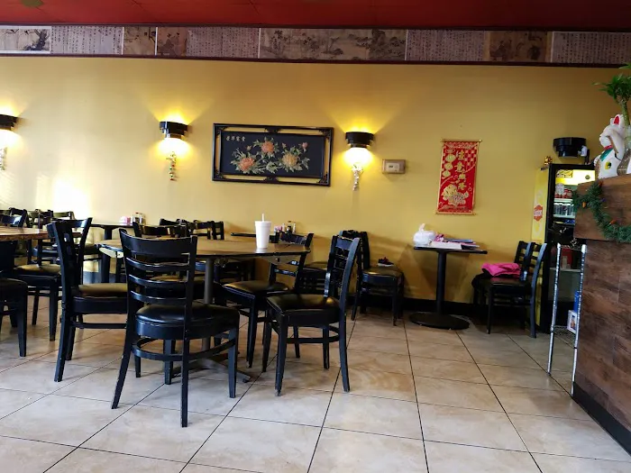Uncle Qwik Chinese & Dumpling Restaurant 5