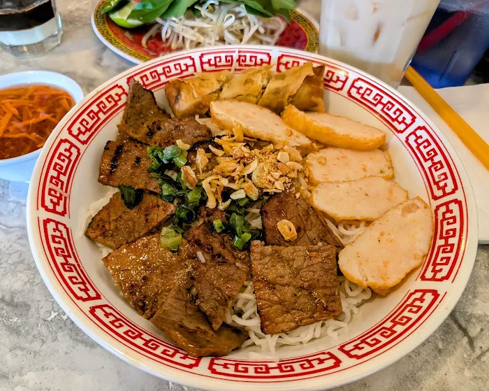 Khải Hoàn Restaurant 10