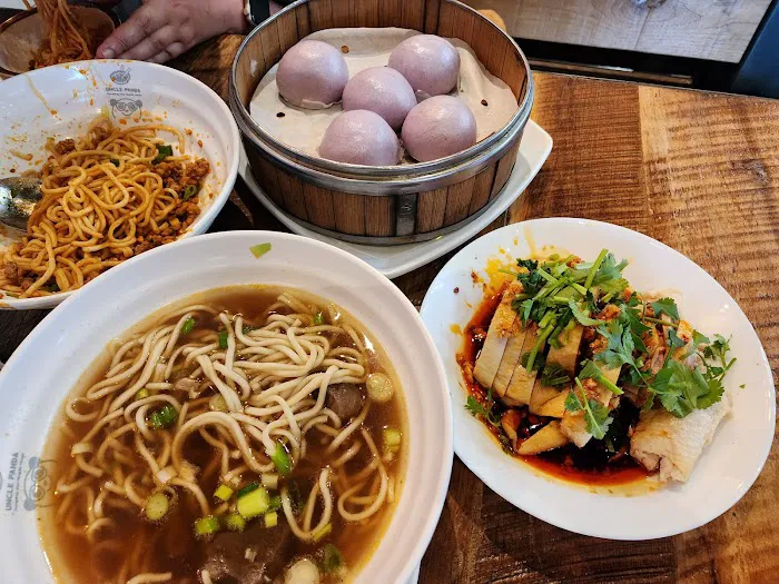 Uncle Panda Dumpling & Noodle House 5