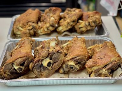 Lutong Bahay Filipino-Asian Restaurant & Mini Mart 0