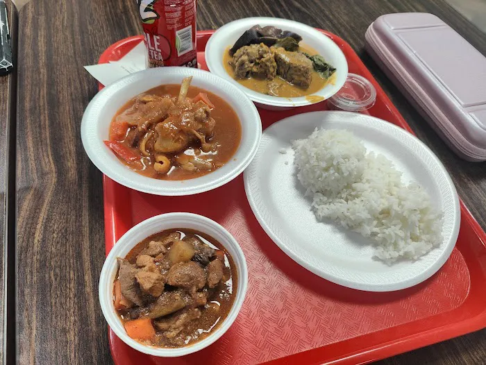 Lutong Bahay Filipino-Asian Restaurant & Mini Mart 8