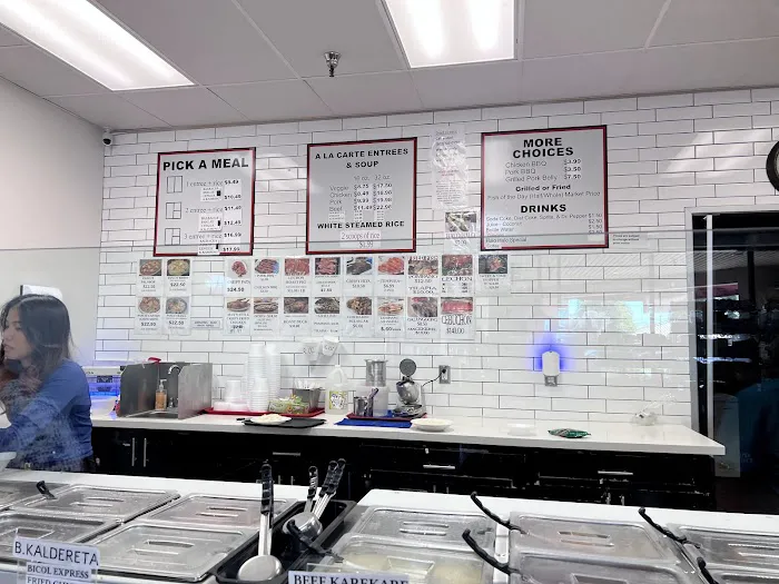 Lutong Bahay Filipino-Asian Restaurant & Mini Mart 6