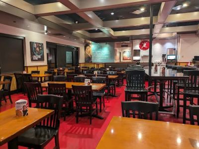 Pei Wei Asian Kitchen 0