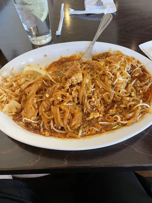 Pad Thai Kitchen 1