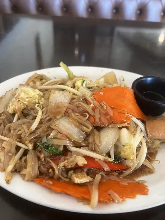 Pad Thai Kitchen 7