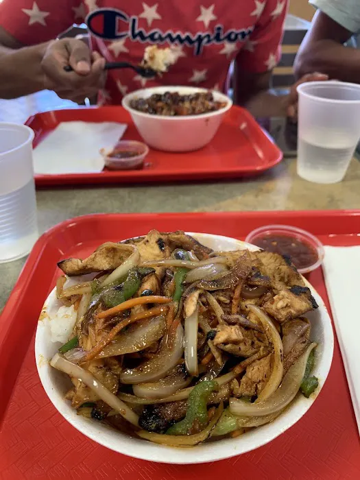Yoshi's Fresh Asian Grill 8