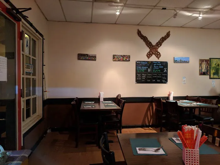 Darunee Thai Cuisine 9