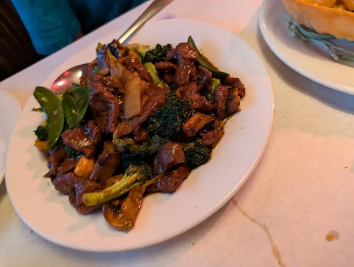 Chin's Gourmet 6