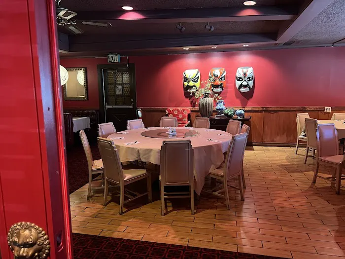 Chin's Gourmet 7