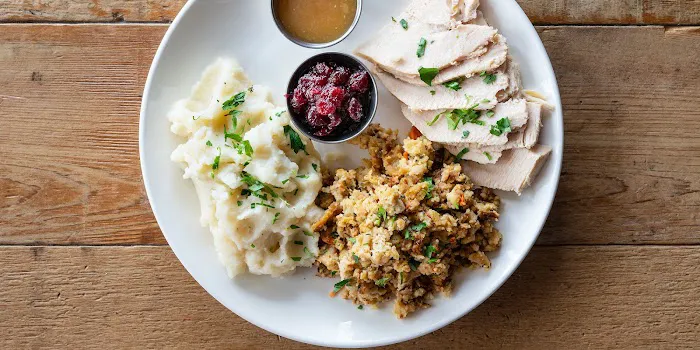 Tinleaf Fresh Kitchen 7