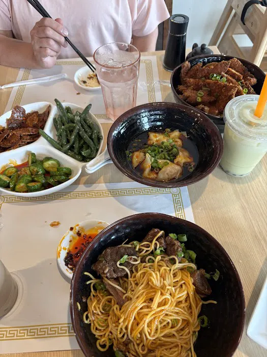 Dumpling Bar Chinese Restaurant 9