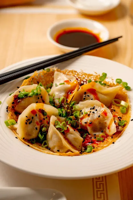 Dumpling Bar Chinese Restaurant 8