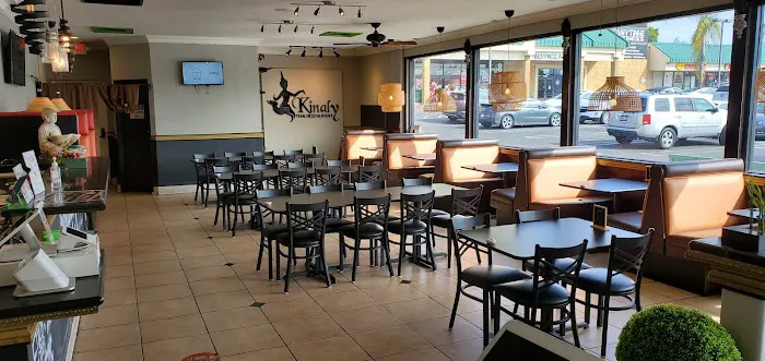 Kinaly Thai Restaurant 3