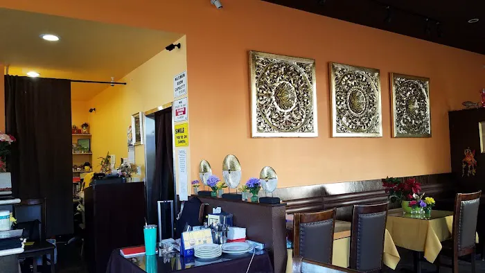 BKK THAI KITCHEN 9