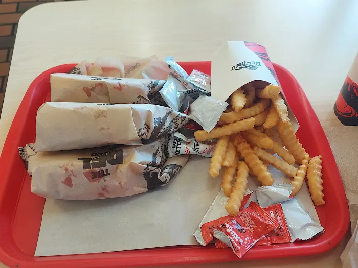Del Taco 2