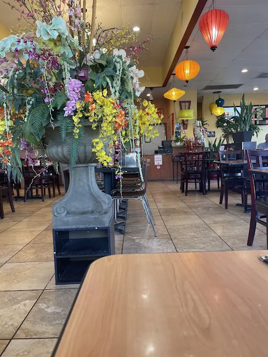 Pho Saigon Express 7