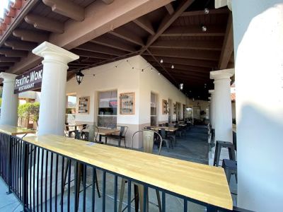 Peking Wok Chinese Restaurant 0