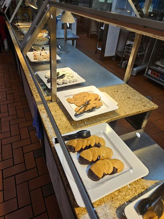 Golden Corral Buffet & Grill 6
