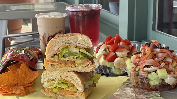 La Banana Fruits - Tortas - Acai Bowls - Smoothies - Fruit and More. 7