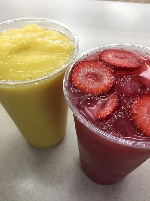 La Banana Fruits - Tortas - Acai Bowls - Smoothies - Fruit and More. 9