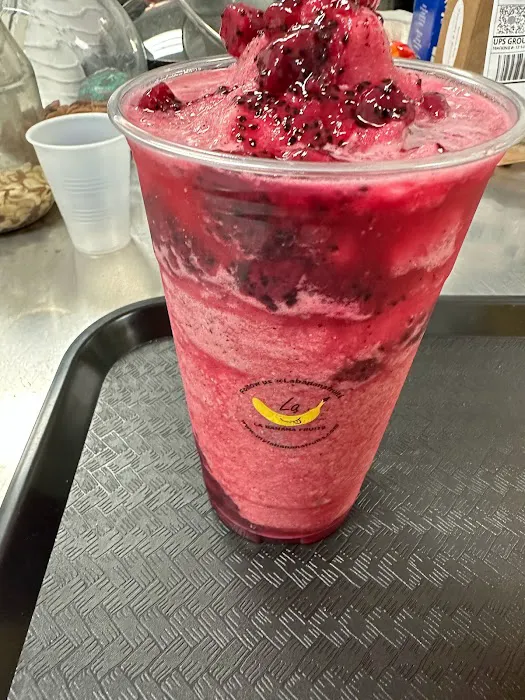 La Banana Fruits - Tortas - Acai Bowls - Smoothies - Fruit and More. 6