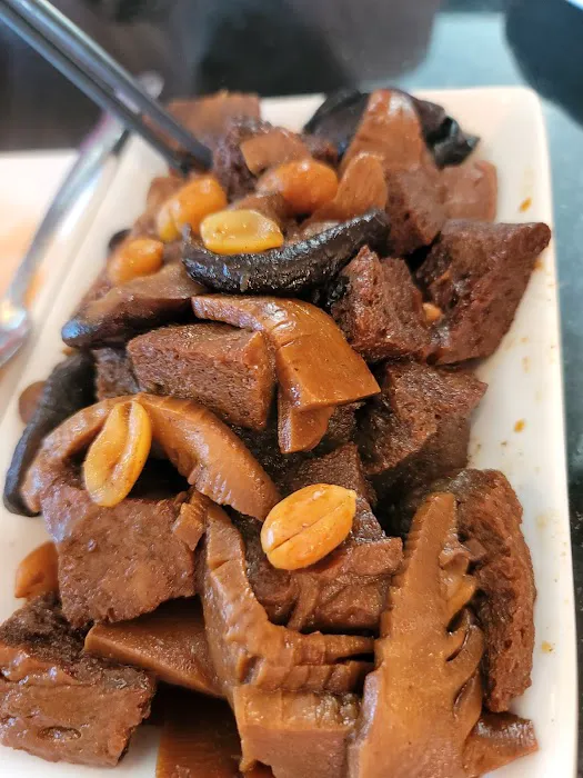 Chef Zhu 老正兴 3
