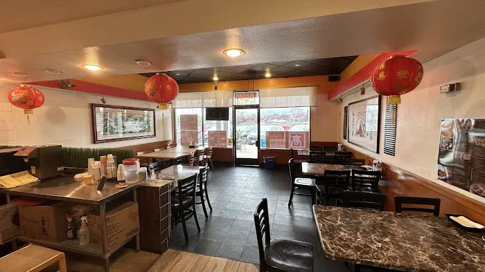 Dragon Chinese Restaurant 10