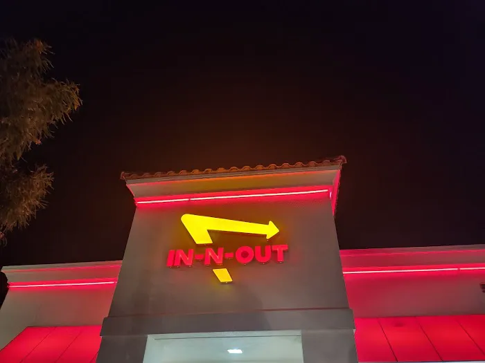 In-N-Out Burger 6