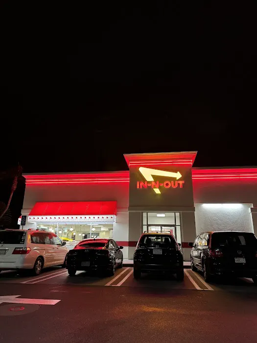 In-N-Out Burger 12