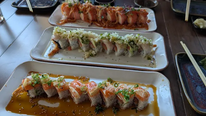 Harney Oceanside & Lounge 9