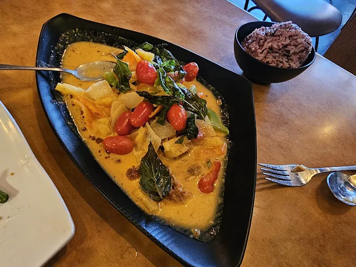 Rim Talay Thai Cuisine 1