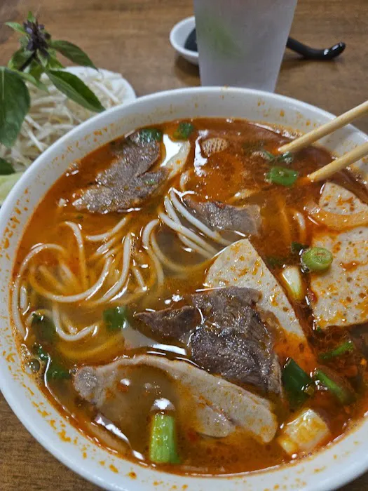 Pho Bowl and Grill 2