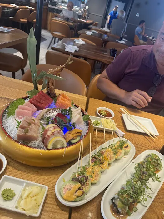 Blue Ocean Robata & Sushi Bar 6