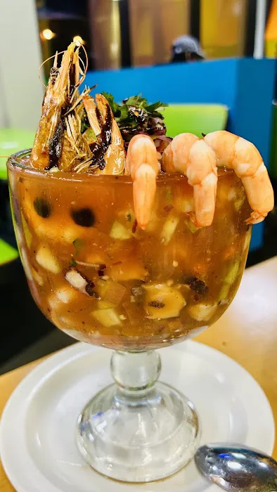 Mariscos La Baja 2