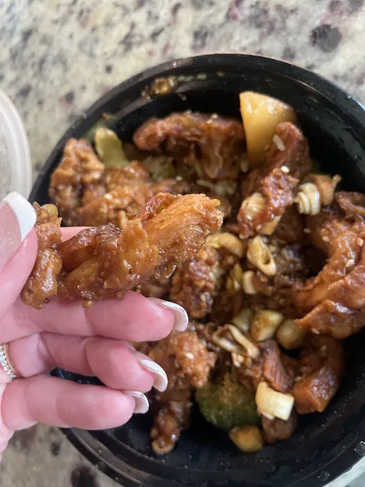 Eastern Chinese Restaurant 8