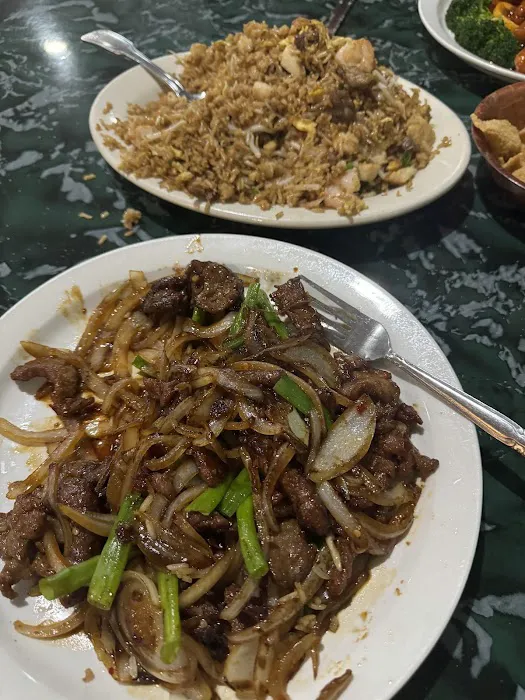 Hong Kong Chinese Restaurant 8
